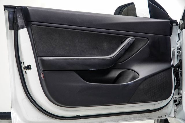2019 Tesla Model 3 Long Range - 23073831 - 27