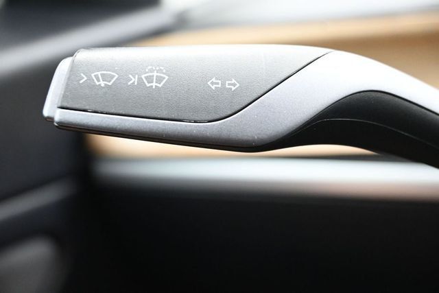 2019 Tesla Model 3 Long Range - 23041857 - 13