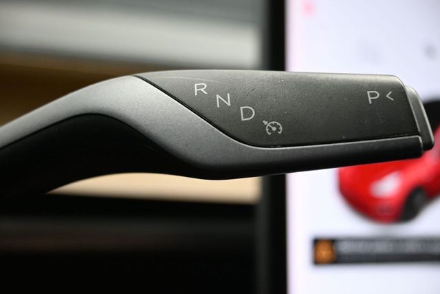 2019 Tesla Model 3 Long Range - 23041857 - 14