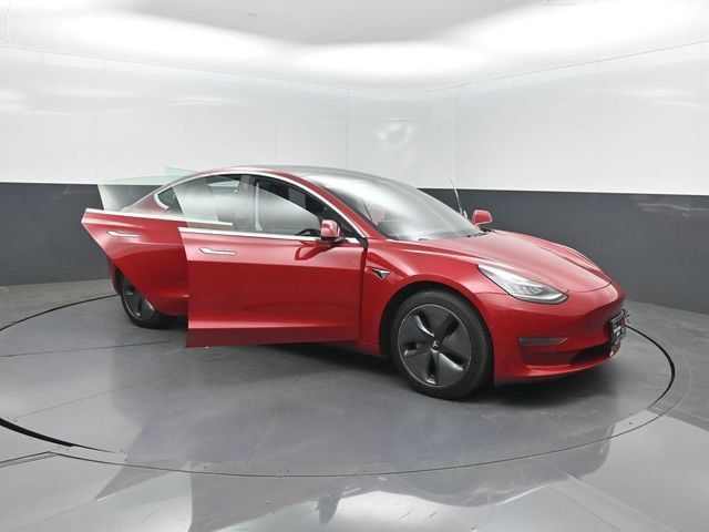 2019 Tesla Model 3 Long Range - 23041857 - 29