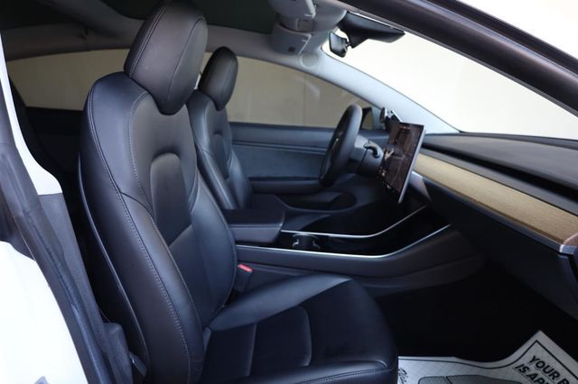 2019 Tesla Model 3 Long Range - 23024634 - 24