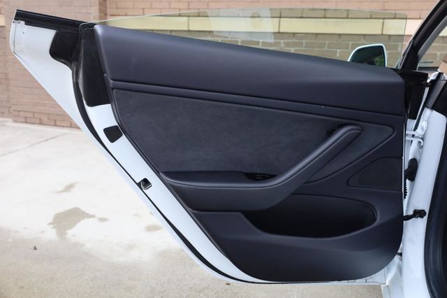 2019 Tesla Model 3 Long Range - 23034639 - 16