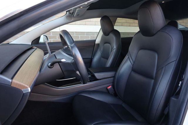 2019 Tesla Model 3 Long Range - 23062940 - 13