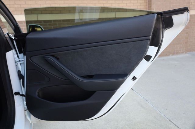 2019 Tesla Model 3 Long Range - 23062940 - 20