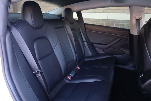 2019 Tesla Model 3 Long Range - 23062940 - 22