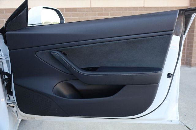 2019 Tesla Model 3 Long Range - 23062940 - 23