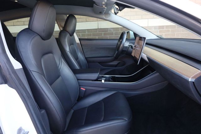 2019 Tesla Model 3 Long Range - 23062940 - 25