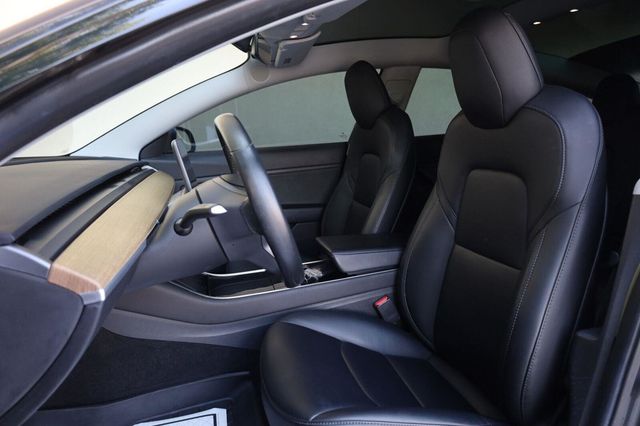 2019 Tesla Model 3 Long Range - 23084812 - 17