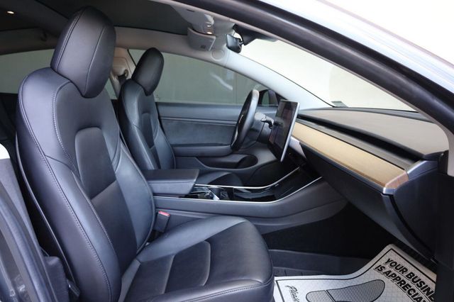 2019 Tesla Model 3 Long Range - 23084812 - 25