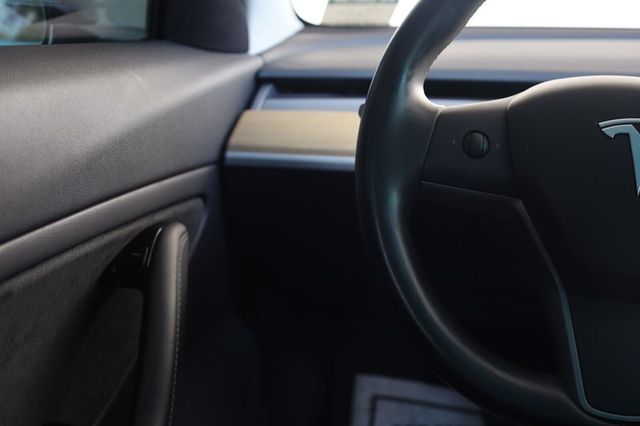 2019 Tesla Model 3 Long Range - 23084812 - 30