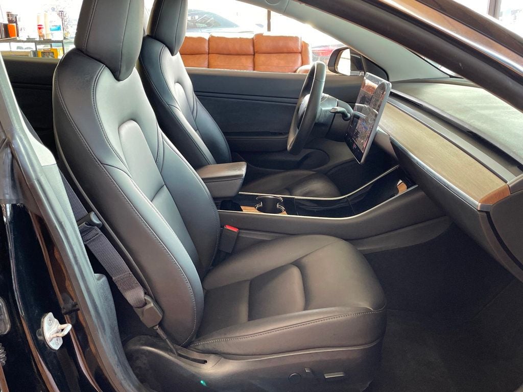 2019 Tesla Model 3 Long Range AWD - 23013552 - 18