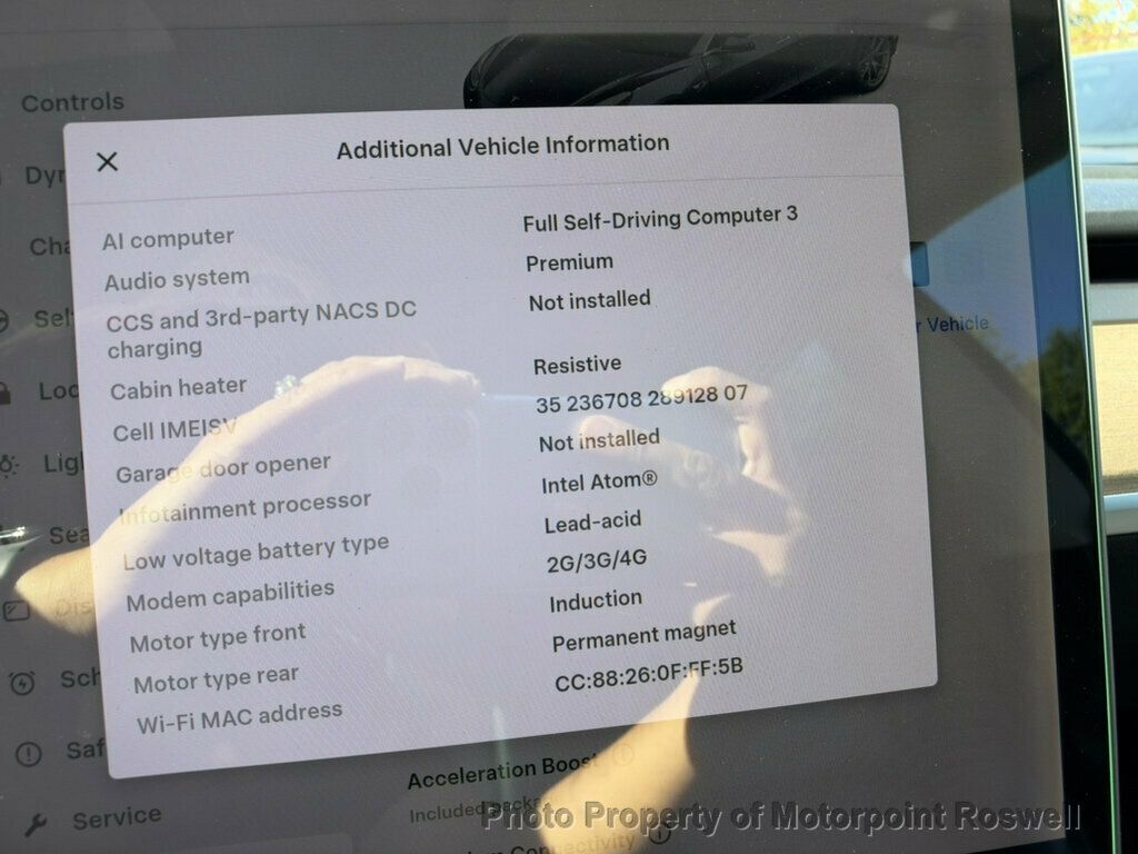 Tesla Model 3 photo 16