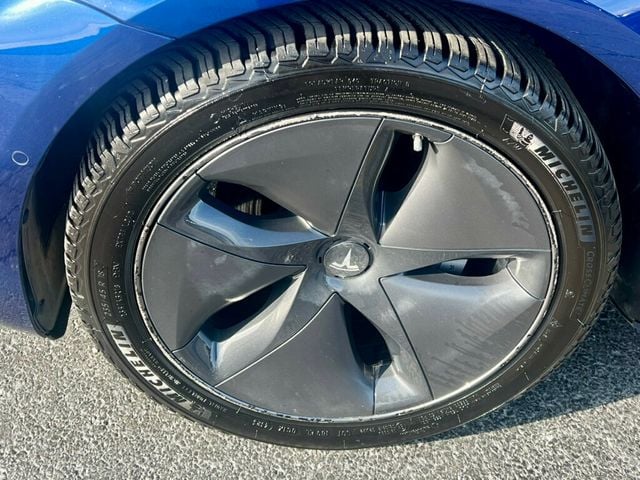 2019 Tesla Model 3 Long Range AWD - 22687514 - 33