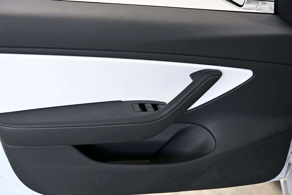 2019 Tesla Model 3 Long Range AWD - 22946177 - 8