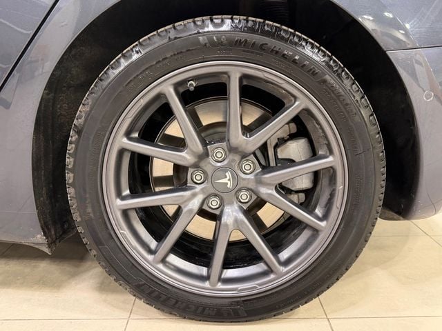 2019 Tesla Model 3 Long Range AWD - 22981368 - 37