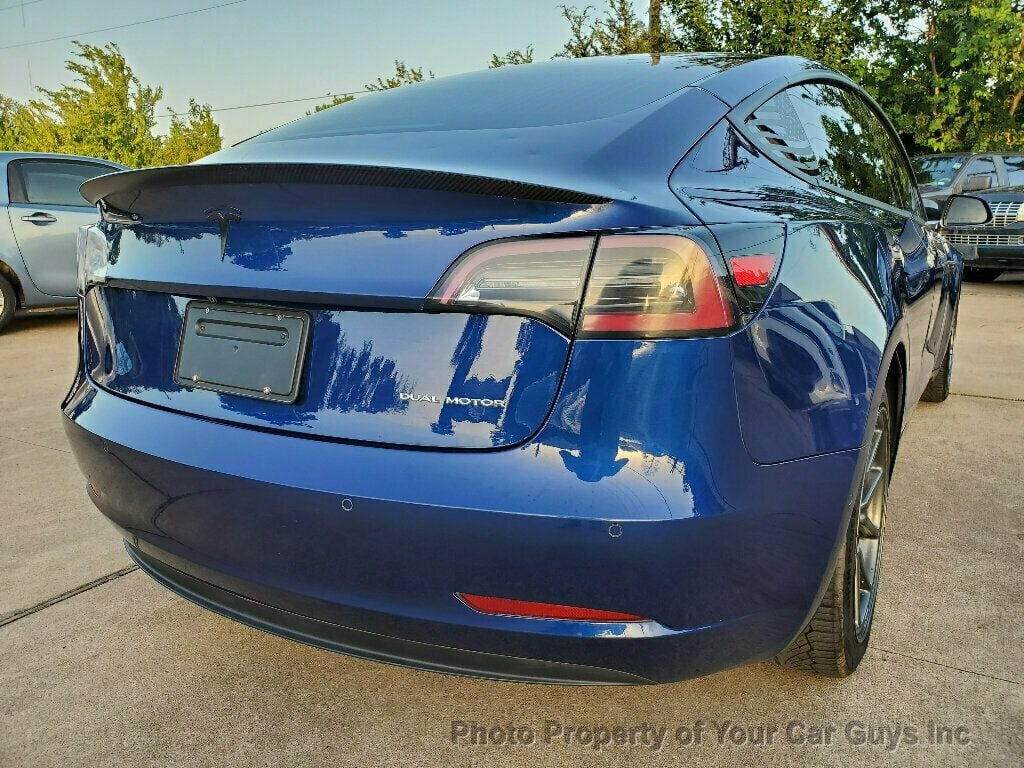 2019 Tesla Model 3 Long Range Plus photo 9