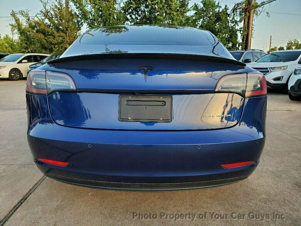 2019 Tesla Model 3 Long Range Plus photo 11