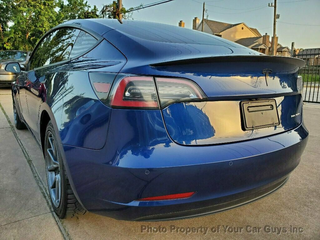 2019 Tesla Model 3 Long Range Plus photo 13