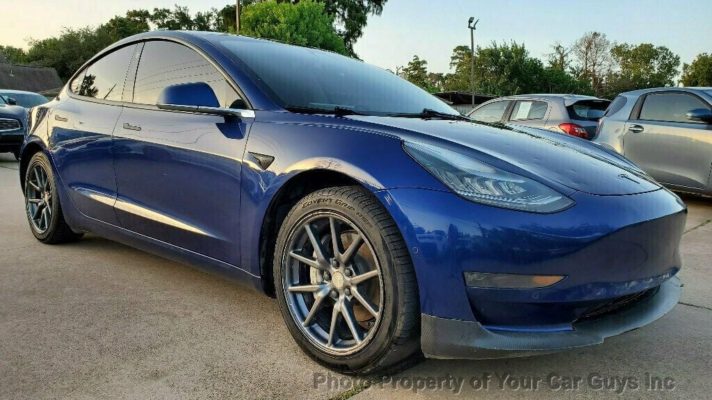 2019 Tesla Model 3 Long Range Plus photo 7