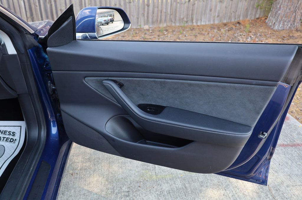 2019 Tesla Model 3 Long Range photo 22