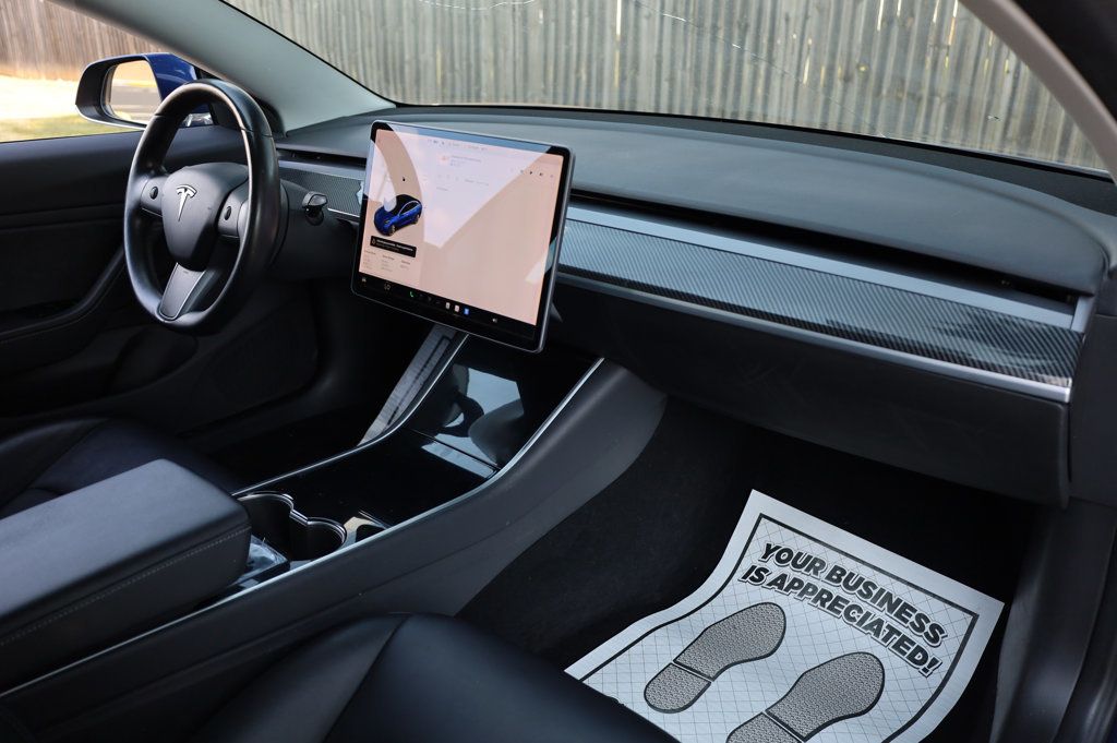 2019 Tesla Model 3 Long Range photo 25