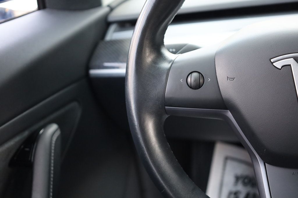 2019 Tesla Model 3 Long Range photo 27