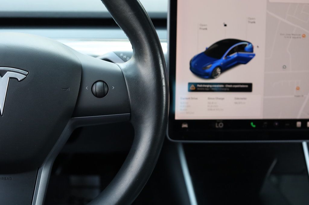 2019 Tesla Model 3 Long Range photo 28