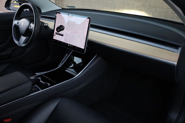 2019 Tesla Model 3 Long Range Battery AWD - 22946138 - 21