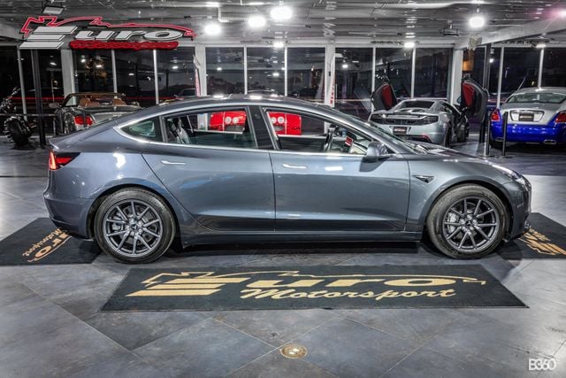 2019 Tesla Model 3 Long Range Sedan 4D - 22325896 - 24