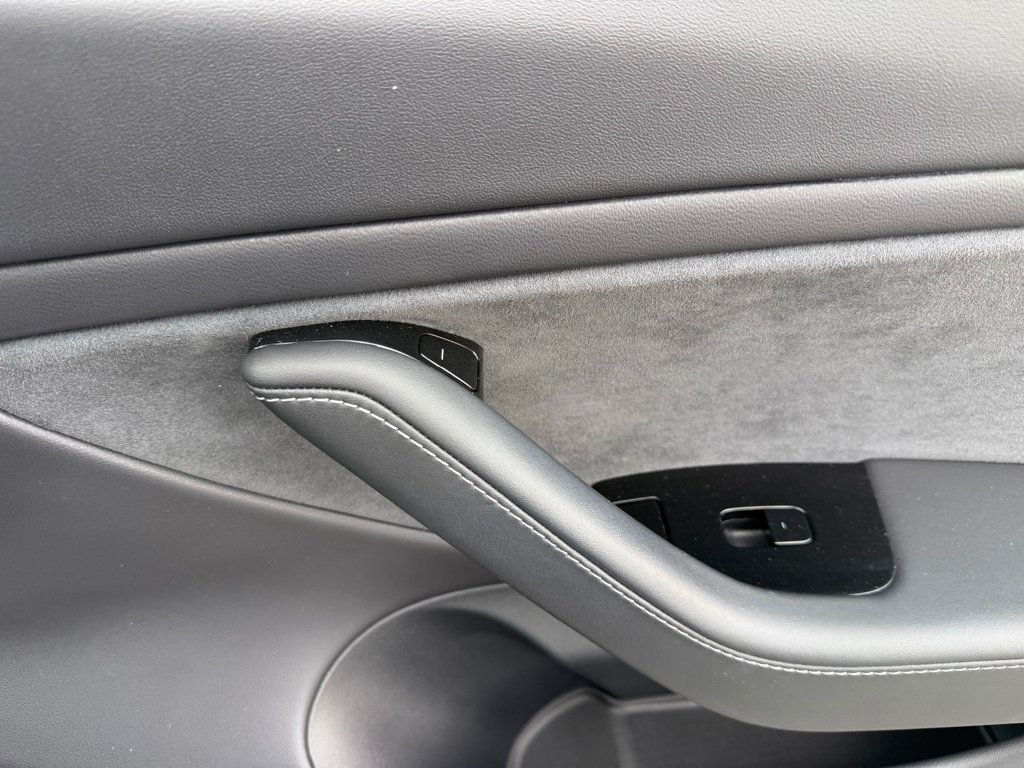 2019 Tesla Model 3 **MODEL 3 PERFORMANCE AWD** - 23019872 - 31