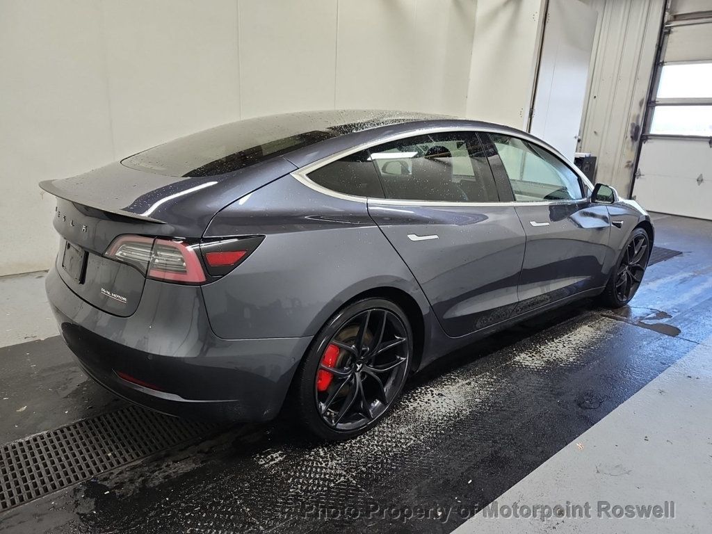 2019 Tesla Model 3 Performance photo 2