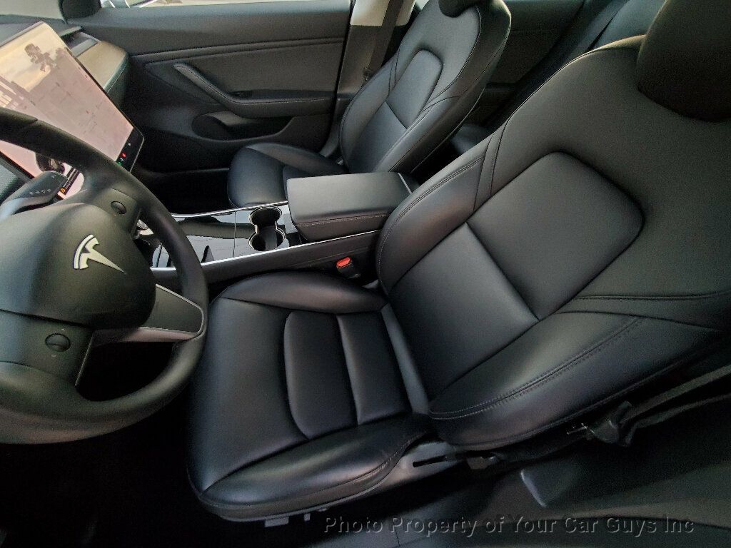 2019 Tesla Model 3 Performance photo 16