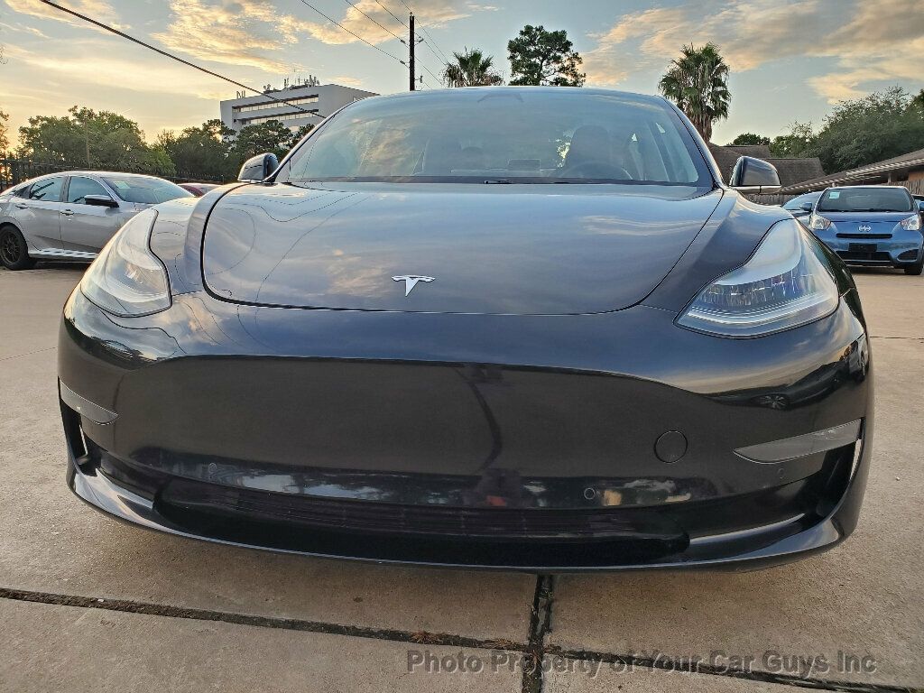 2019 Tesla Model 3 Performance photo 3