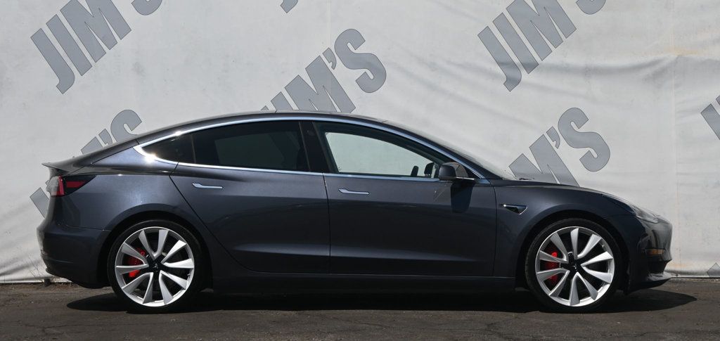 2019 Tesla Model 3 Performance photo 3