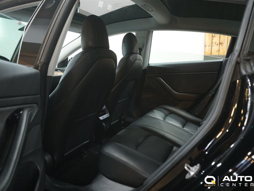 2019 Tesla Model 3 Standard Range +
