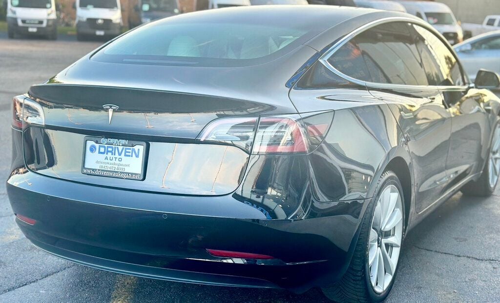 2019 Tesla Model 3 Standard Range Battery Plus RWD - 22572091 - 4