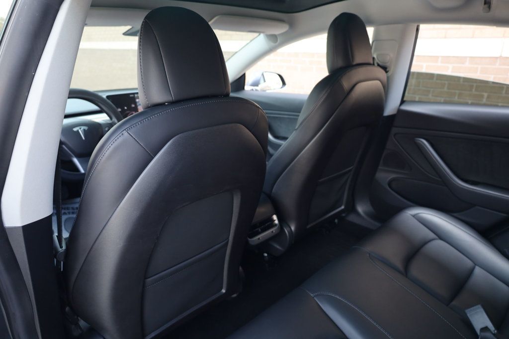2019 Tesla Model 3 Standard Range Plus photo 15