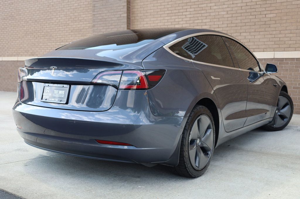 2019 Tesla Model 3 Standard Range Plus photo 8
