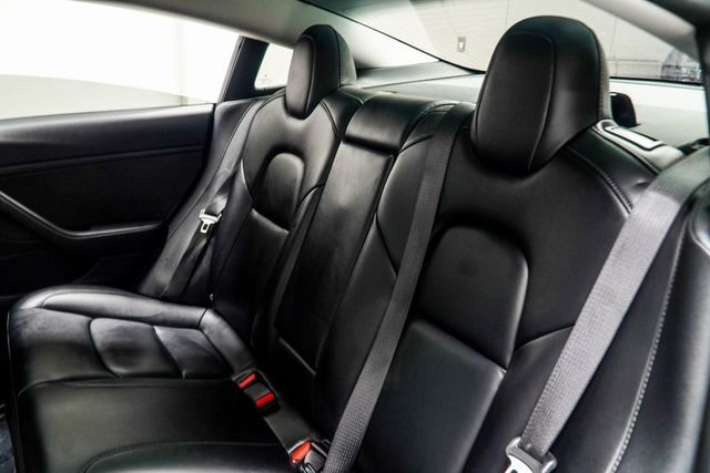 2019 Tesla Model 3 Standard Range Battery RWD - 22983943 - 32