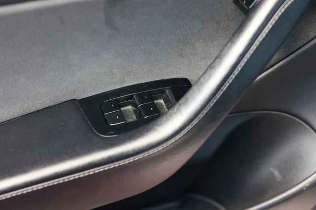 2019 Tesla Model 3 Standard Range Battery RWD - 23038842 - 44