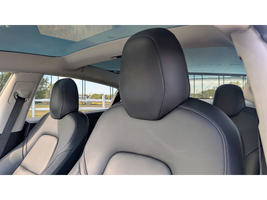 2019 Tesla Model 3 Standard Range Plus photo 13