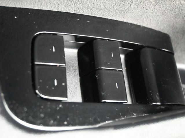 2019 Tesla Model 3 Standard Range Plus - 23005957 - 23