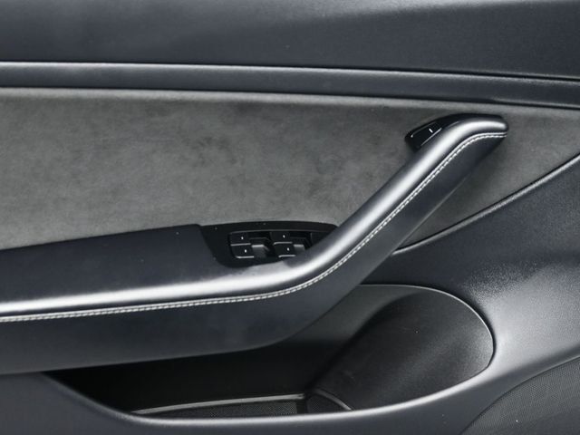 2019 Tesla Model 3 Standard Range Plus - 23008697 - 11