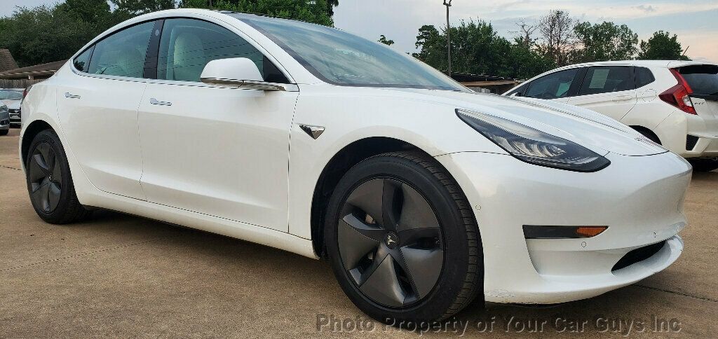 2019 Tesla Model 3 Standard Range Plus  - 22903643 - 10