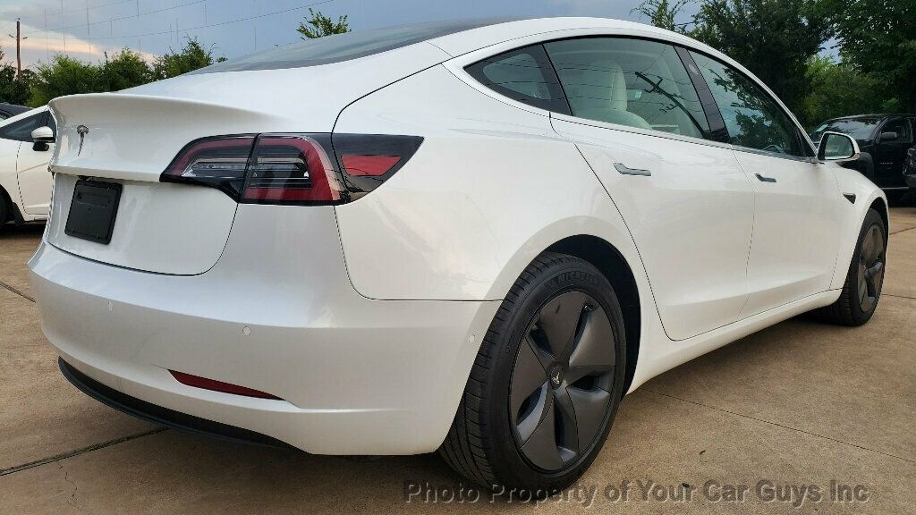 2019 Tesla Model 3 Standard Range Plus photo 10
