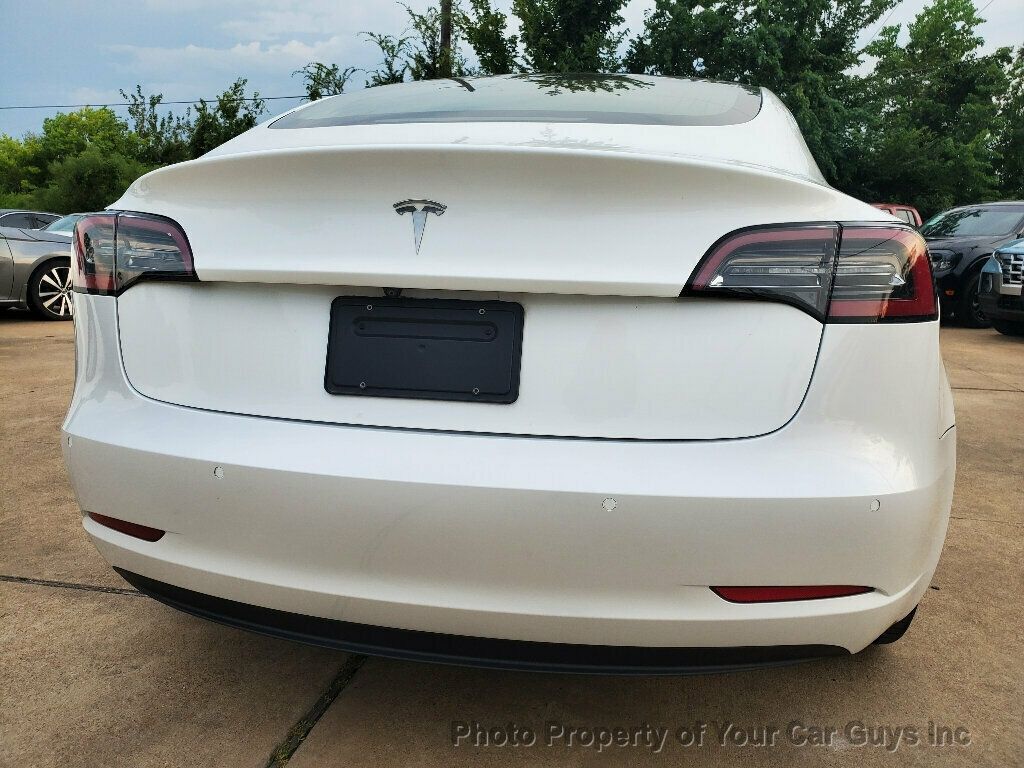 2019 Tesla Model 3 Standard Range Plus photo 12