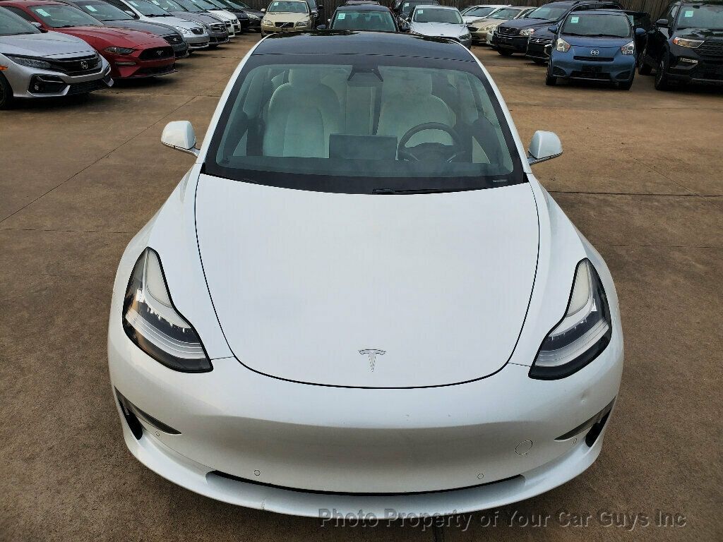 2019 Tesla Model 3 Standard Range Plus photo 5