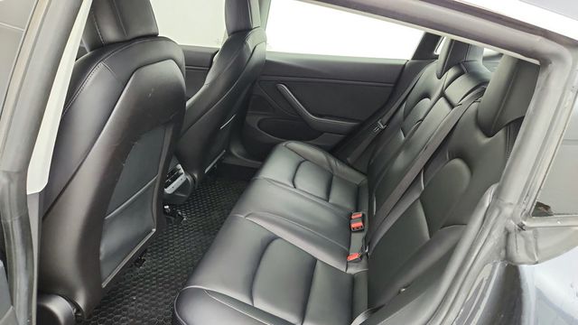 2019 Tesla Model 3 Standard Range Plus - 22947417 - 23