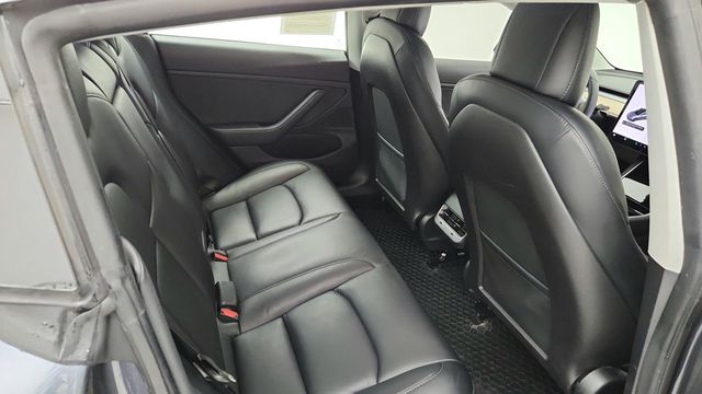 2019 Tesla Model 3 Standard Range Plus - 22947417 - 25