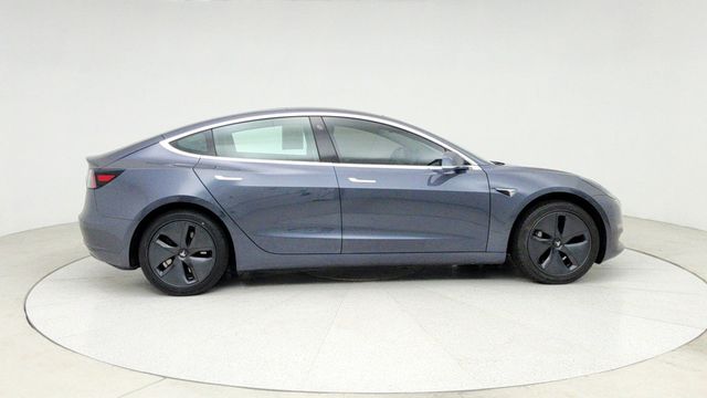 2019 Tesla Model 3 Standard Range Plus - 22947417 - 3